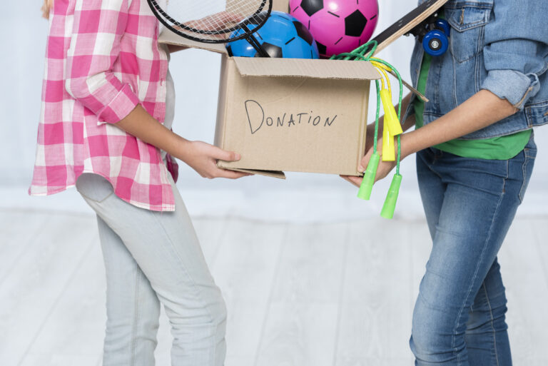 Las donaciones similitudes y diferencia con la beneficencia